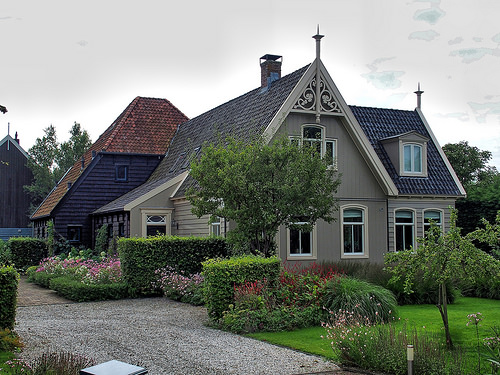 Broek in Waterland, nieuwe stolpboerderij, kop van de Wagengouw