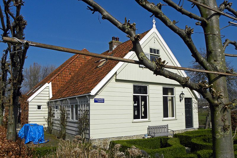 Zunderdorp, gerestaureerd huis aan het Voorwerf