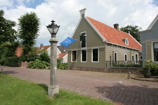 Havenrak 1, antiekwinkel