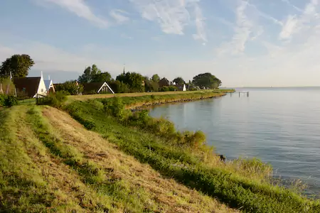 uitdam aan de dijk